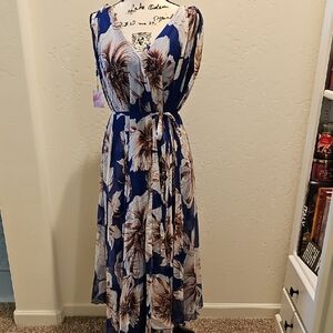 Floral Chicwish Blue Maxi Dress